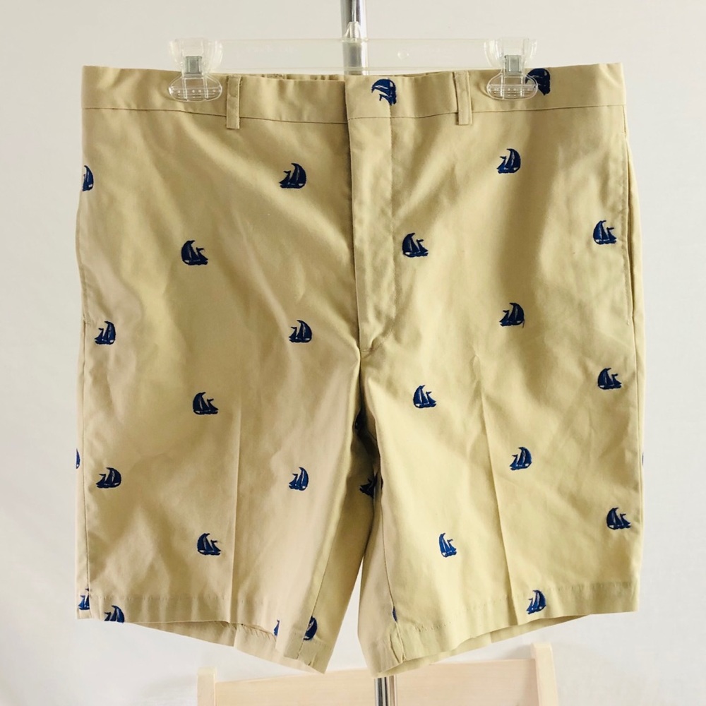 Vintage Khaki Shorts Men 35” waist Sailboat Embroidered Made in USA